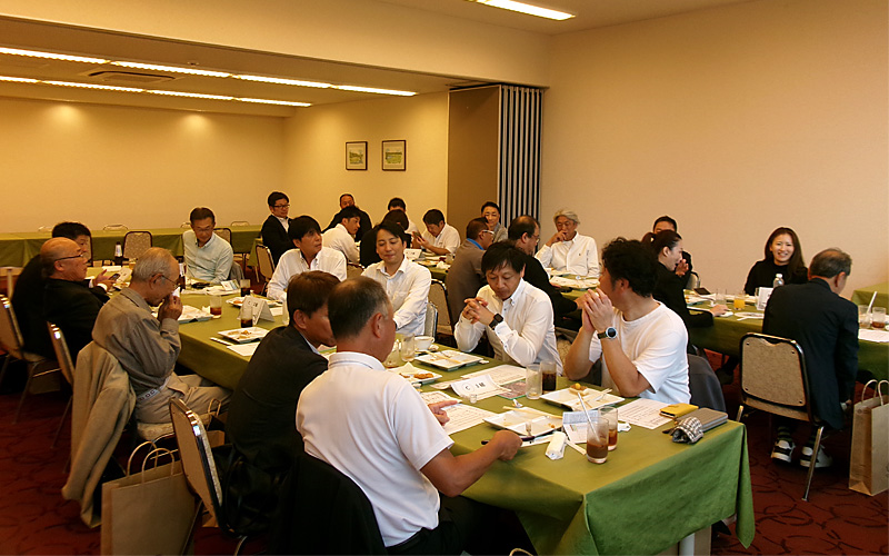 第７回ゴルフ親睦会情報交換会