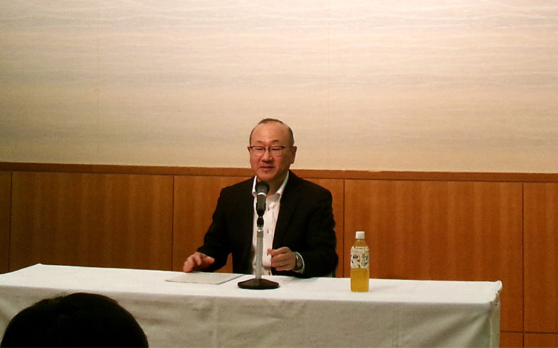 府警本部課長補佐